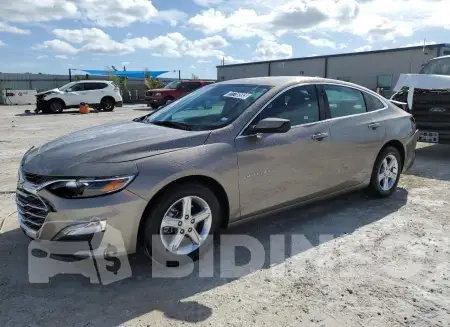 1G1ZD5ST2RF125875