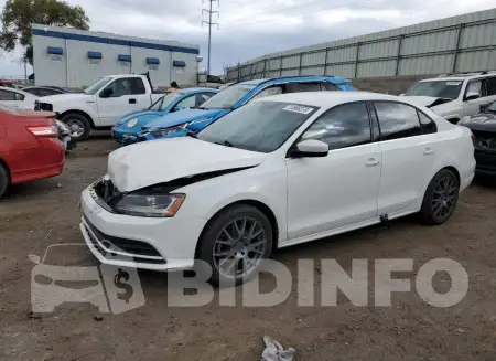3VW167AJ2HM215677