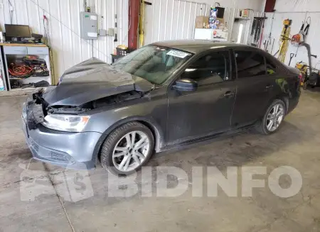 3VW2K7AJ1EM239352