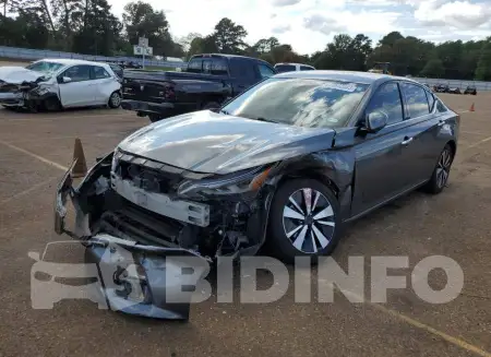 1N4BL4EVXKC195902