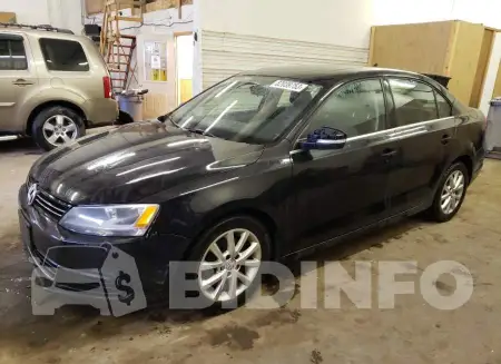 3VWD17AJ5EM327607