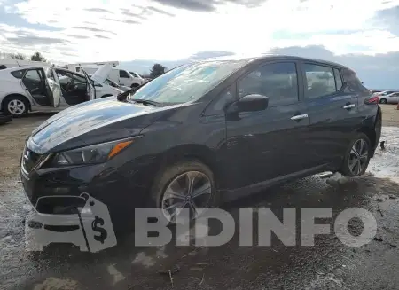 1N4AZ1CV8MC551553