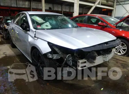 004BL4CV1KC201377