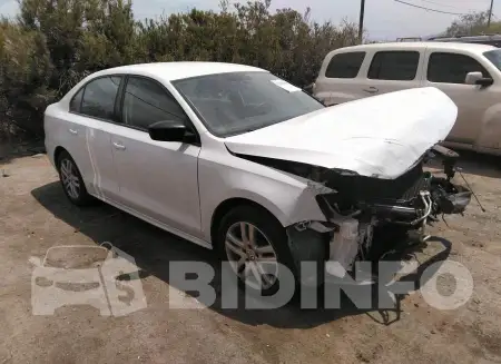 3VW2K7AJ7FM225523