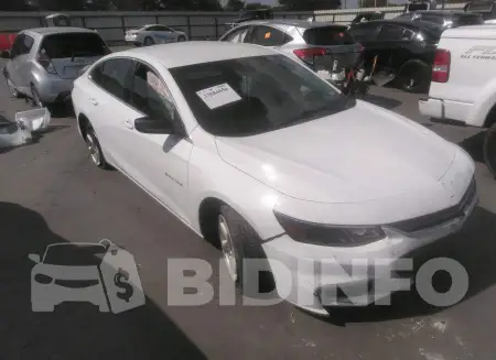 1G1ZB5ST5JF135990
