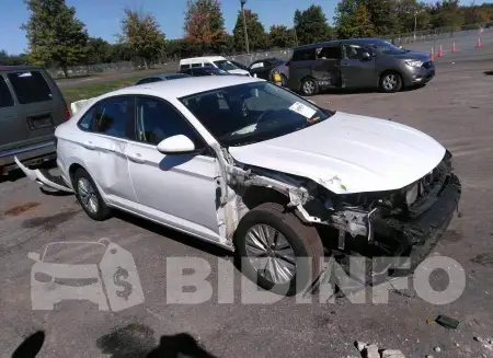 3VWCB7BU2LM033757