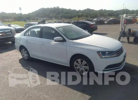 3VW2B7AJ4HM290901