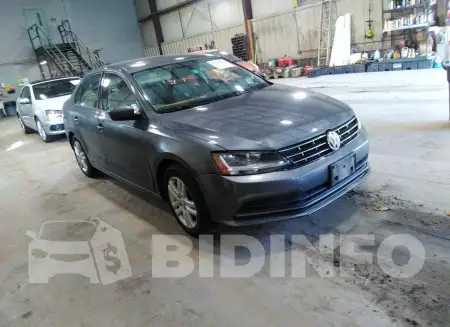 3VW2B7AJ7JM258935