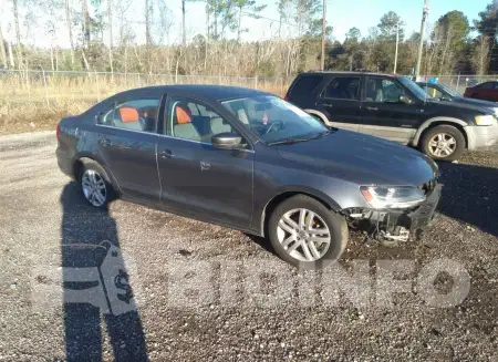 3VW2B7AJ4HM273130