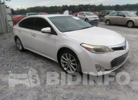 4T1BK1EBXEU104607