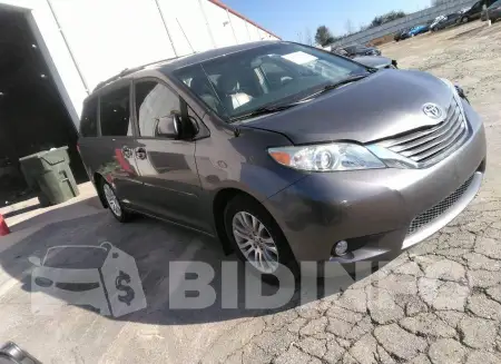 5TDYK3DC8DS340650