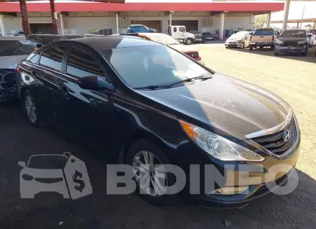 5NPEB4ACXDH807103