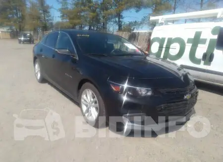1G1ZD5ST5JF215381