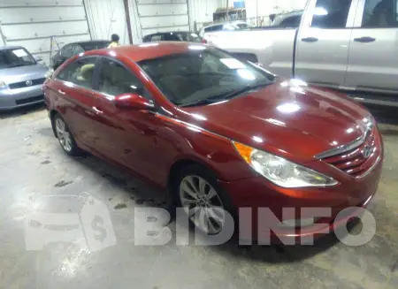 5NPEB4AC4DH704484