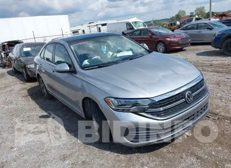 3VW7M7BU3NM010972