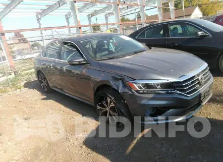 1VWSA7A33MC000910