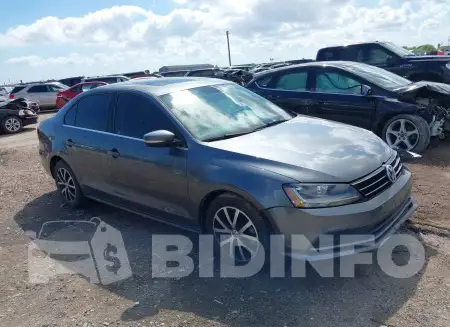 3VWDB7AJ8HM372574
