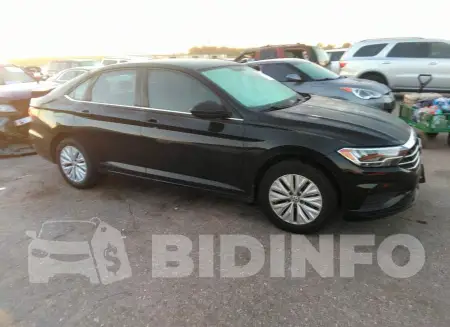 3VWCB7BU3LM009872