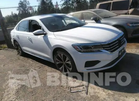 1VWSA7A32NC008935