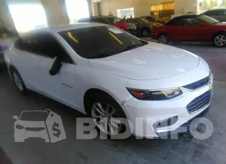 1G1ZD5ST4JF197567