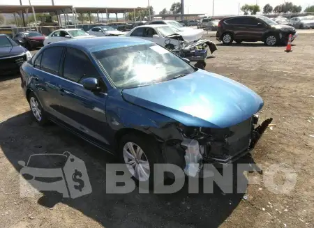 3VW2B7AJ0HM279720