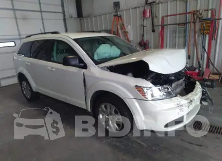 3C4PDCAB3KT746937