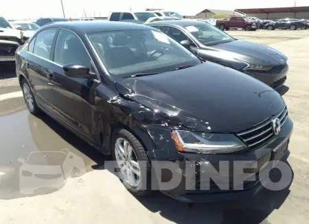 3VW2B7AJ5HM204124