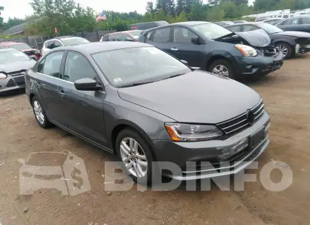 3VW167AJ0HM376562