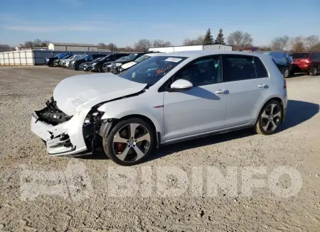 3VW5T7AU9KM034345