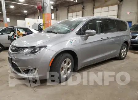 2C4RC1H75LR282216