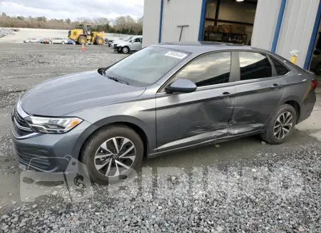 3VW5M7BU2RM001385