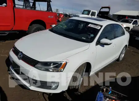 3VW4S7AJ8FM254621