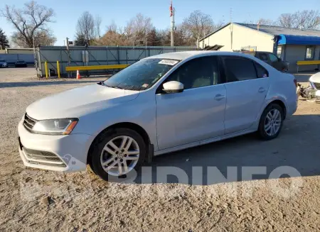 3VW2B7AJ4HM241925