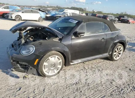 3VW5DAAT8JM518197
