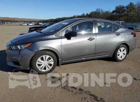 3N1CN8DV4NL840136