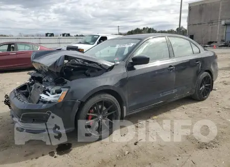 3VW2B7AJ7HM374517