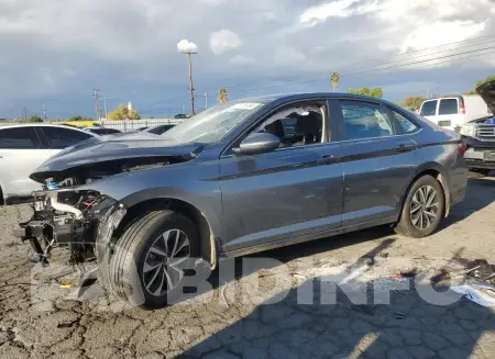 3VW5M7BU4RM015983