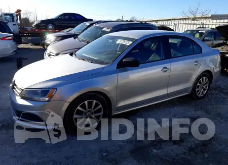 3VWD17AJ2FM327047