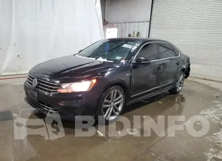 1VWDT7A36HC028483