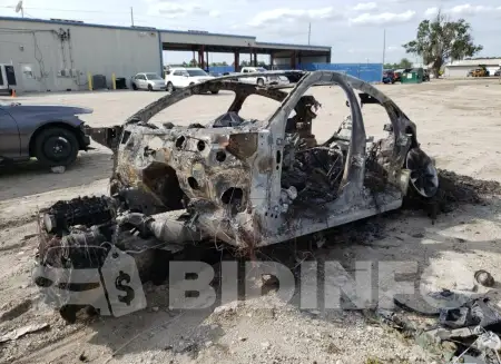 WP0AA2A73HL100936