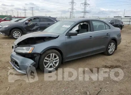 3VW2B7AJ5HM305454