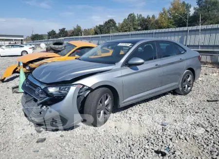 3VW7M7BU9NM003704