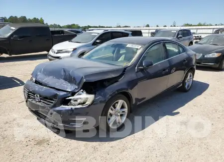 YV140MFK2F1351751