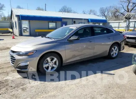 1G1ZB5ST5PF118955