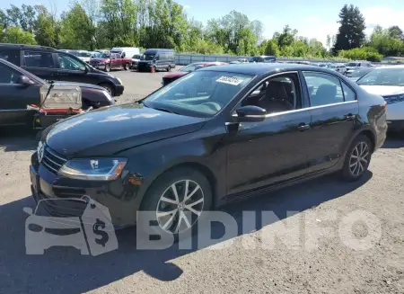 3VWDB7AJ6HM263109