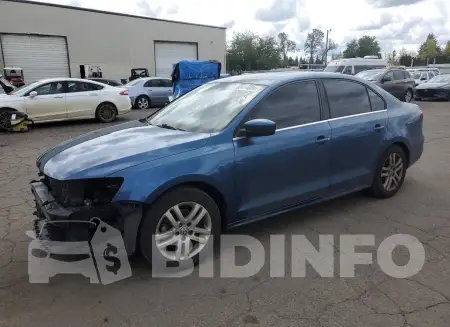 3VW2B7AJ8HM302113