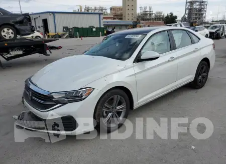 3VW7M7BU8PM047860