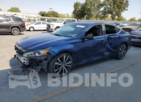 1N4BL4CV9KN306236