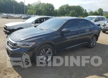 3VW7M7BUXNM021077