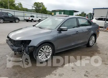 3VWD17AJ5FM226049